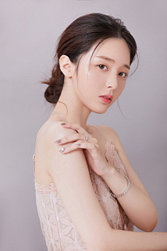 DT壳壳采集到医美模特