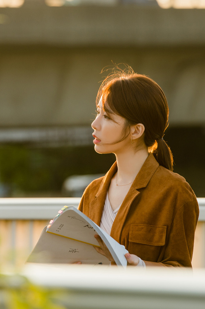 刘仁娜刘寅娜孤单又灿烂的神鬼怪图片ygstage更新鬼怪拍摄现场sunny