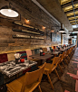 Gourmet Burger Kitchen Angel (London), Restaurant or bar in a retail space