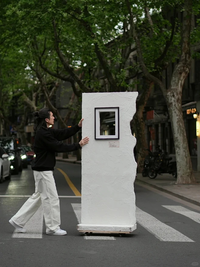 我在上海街头，办了一场移动的“艺术展” ...