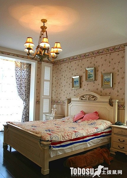 美式三口之家的卧室设计图大全—土拨鼠装饰...
