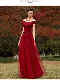 你从没忘记你的微笑采集到名门新娘 红色古典礼服