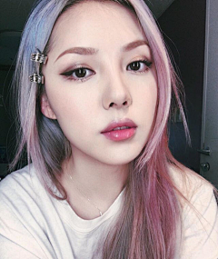 垒垒采集到人物(妆容)