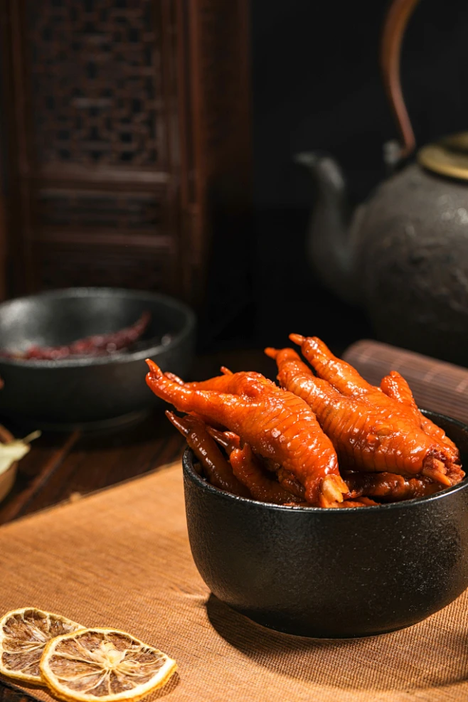 酥嫩虎皮凤爪卤味小吃美食摄影图-花瓣网