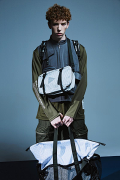 云树树yunshu采集到服饰-服饰造型（男）