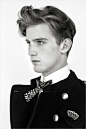 [大片 | Nice Gentleman .] 模特 RJ King 摄影 Christophe Kutner 造型 Carlo Alberto 杂志 D La Repubblica.