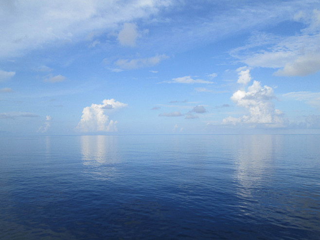 ocean sky clouds