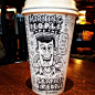 Starbucks星巴克咖啡杯上有趣的涂鸦//Yoy 文艺圈 展示 设计时代网-Powered by thinkdo3
