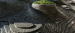 |项目信息
项目名称：厦门旭辉恒基铂悦·五缘湾上
委托业主：厦门兴彰房地产开发有限公司
景观设计：山水比德孙虎创新研究院
建筑设计：梁黄顾建筑设计（深圳）有限公司
景观施工：厦门唐宋景观设计工程有限公司
景观摄影：ZOOM琢墨建筑摄影
项目地点：福建厦门

©️山水比德
