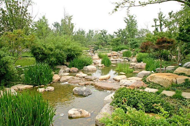 金鸡湖大酒店水景驳岸