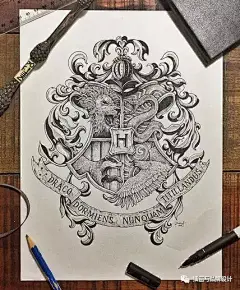 手绘丨大神的速写本，吊炸天了...一本子精细的黑白创意手绘