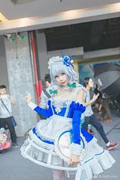 #萤火虫动漫游戏嘉年华# ​​​​#萤火虫特约摄影师##最美coser##我为首页添东方#
#十六夜咲夜#|出镜@ElyEE子 
       大概是这次漫展最美好的事情了从很久之前就一直一直好喜欢E子，这次终于见到真人啦，正如脑海中所想的一样好看，说话的声音也特别好听。激动到都说不出来话啦​​​​...展开全文c