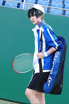 龙马。#网球王子 #越前龙马 #越前龙马cos #网球王子cos #青学@CN_蔡小黑，采集@屿堍