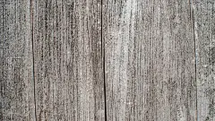 旧棕色木材背景，轻天然木材在grunge风格。从上往下看。天然生的松木刨状纹理。射台的表面要平铺。副