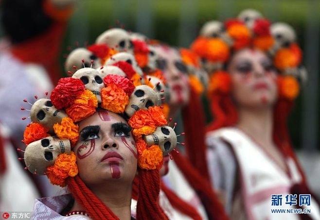 墨西哥民众恐怖装扮 庆祝亡灵节|亡灵|墨...