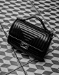 Fendi Micro双层长方形皮革包