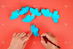 Diy三维3d贺卡与鲜花母亲节在活珊瑚背景。