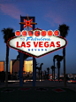 赌博,城市,旅游目的地,霓虹灯,户外_sb10069900g-001_Neon sign for Las Vegas_创意图片_Getty Images China