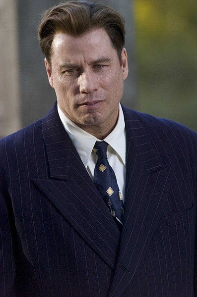 约翰·特拉沃塔 john travolta 翰·特拉沃尔塔1954年2月18日出生于
