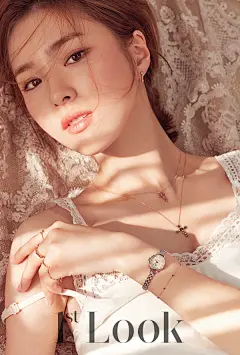 COVER STORY

Story View

    관련 상품이 없습니다.

GLORIOUS MOMENT