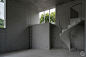 雕塑螺旋楼梯的妙用丨日本Ashiya住宅第1张图片