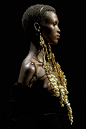 00019-schiaparelli-fall-2022-couture-details-credit-gorunway.jpg (1280×1920)