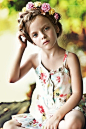 「欧美女 明星 写真」米兰·库尔尼科娃(Milana Kurnikova)，俄罗斯人，精灵一般标致灵巧的孩子，2012年以来，迅速走红网络，是时下最红的童装小模特儿。