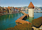 The Chapel Bridge (Kapellbrücke) with Water Tower (Wasserturm), Lucerne, Switzerland | Flickr – 相片分享！