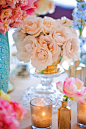 甜蜜粉、蓝色的餐桌装饰，华丽的金色的公主风让甜美、繁琐也是一种有特色的装饰风格-婚礼素材收集者-喜结网汇聚婚礼相关的一切