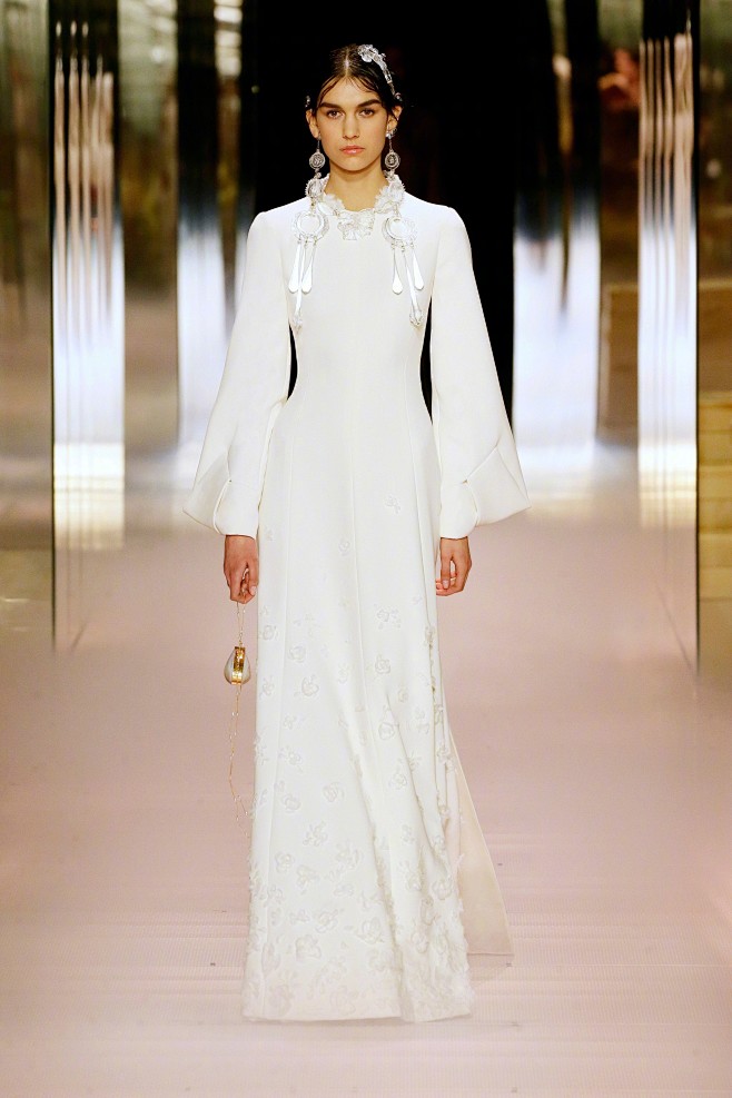 Fendi S/S 2021 Coutu...
