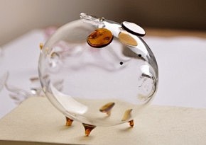 透明的小猪存钱罐,让你存进的每一分钱都是...
