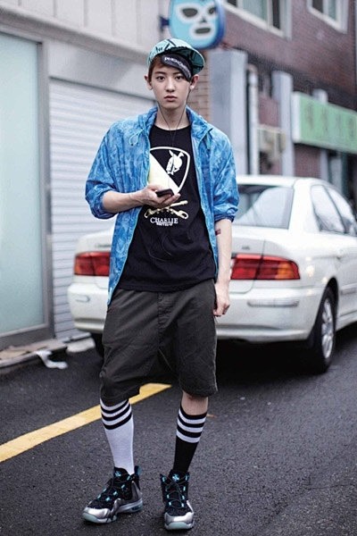 EXO推后续曲《GROWL》最新街拍曝光...