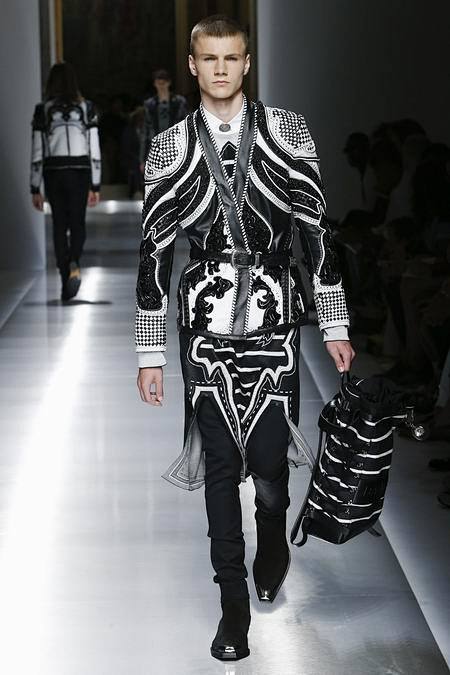 巴黎男装周Balmain Menswea...