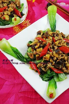 如何做香菇肉末小白菜的做法（春季应季菜）