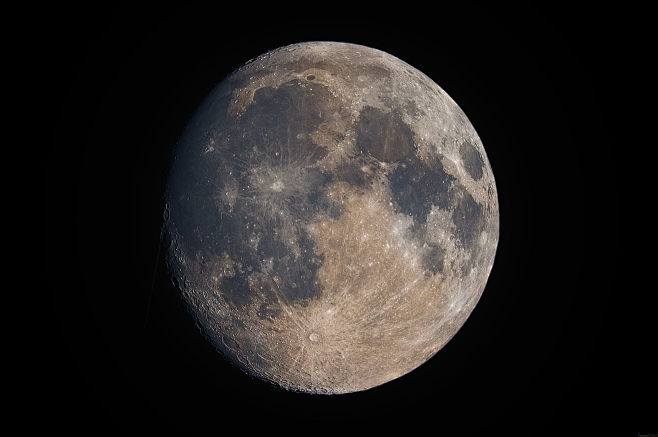 Full Moon Mosaic in ...