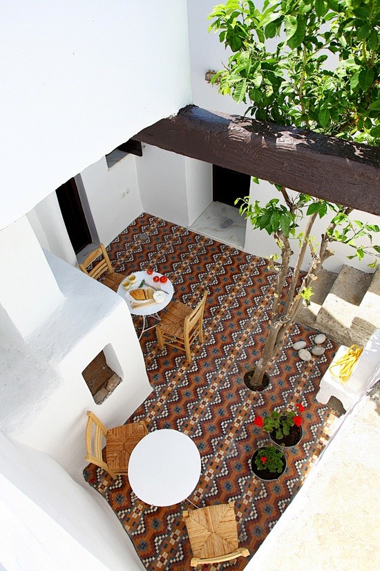 Grecian Guesthouse P...