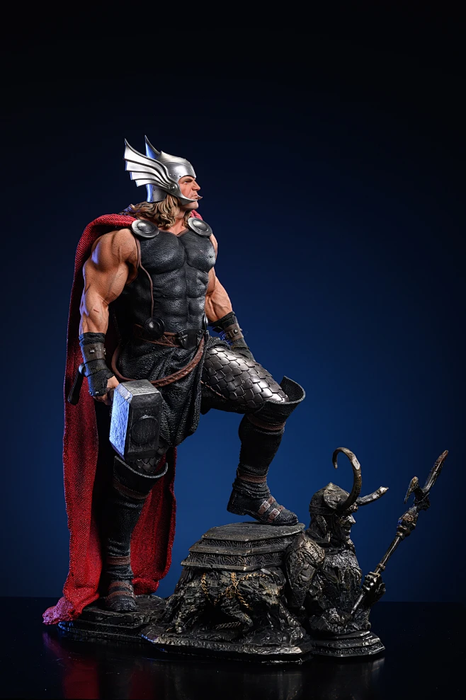 Thor -花瓣网