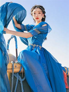 松烟❤采集到服饰素材