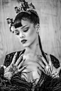 中国版《Harper’s Bazaar》四月刊时尚大片|Rihanna by 陈曼-时尚大片-中国视觉联盟