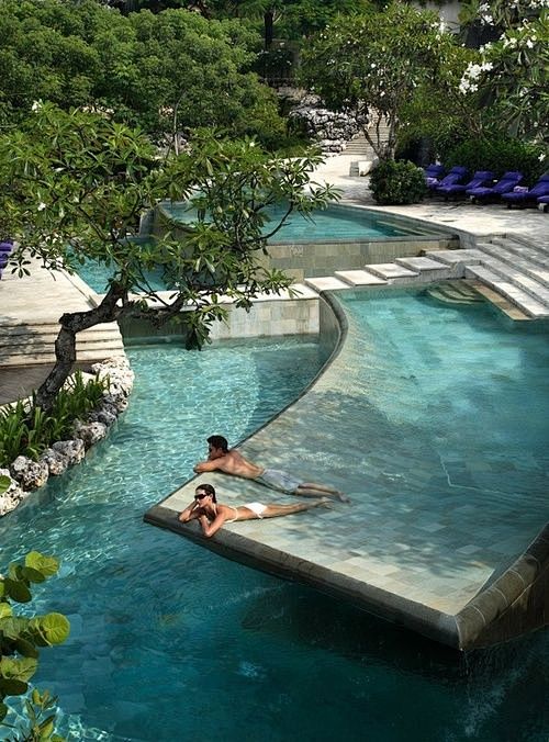 Layered pool