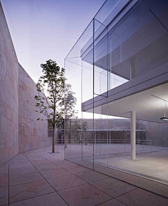 灵感cool采集到AA丨玻璃建筑