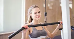健身美女大秀完美身材图片壁纸 - 3
