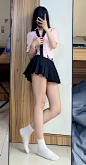 我都给你的只有感觉#对镜拍 #不露脸系列 #女大学生 #每日穿搭 #制服 #jk #白袜 #粗腿 #腿控 #脚控 - 小红书