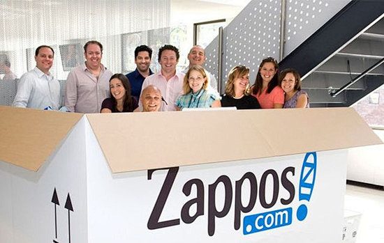 Zappos尝试零管理模式:或炒了全部管...