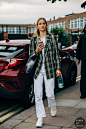 London SS 2020 Street Style: Rebecca Longendyke - STYLE DU MONDE | Street Style Street Fashion Photos Rebecca Longendyke