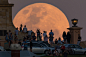 Supermoon 2016 : Look up in the sky tonight for a remarkable perigee-syzygy of the Earth-Moon-Sun system.