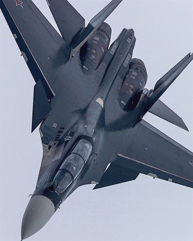 Su - 37 终结者