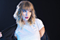 TaylorSwift超话 ｜霉霉reputation时期为Taylor Swift NOW拍摄的更多宣传图释出，快快来吸颜

#泰勒斯威夫特壁纸# ​​​​