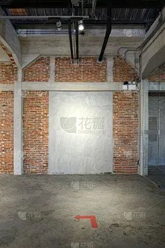 空的,混凝土墙,画廊,垂直画幅,白灰泥,留白,褐色,仓库,墙,无人