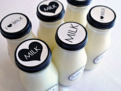 madoun采集到milk